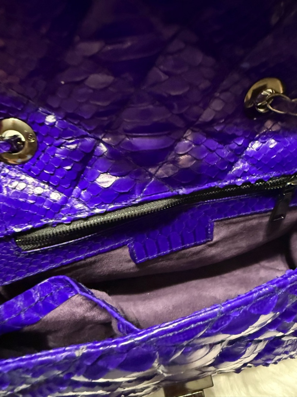 NWOT! Statement-Making Custom Made Purple Python Quilted Bag - Picture 7 of 12